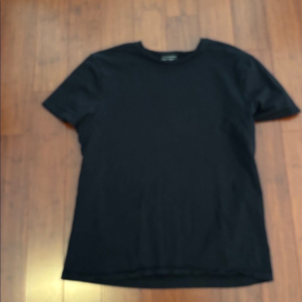 Banana Republic tshirt